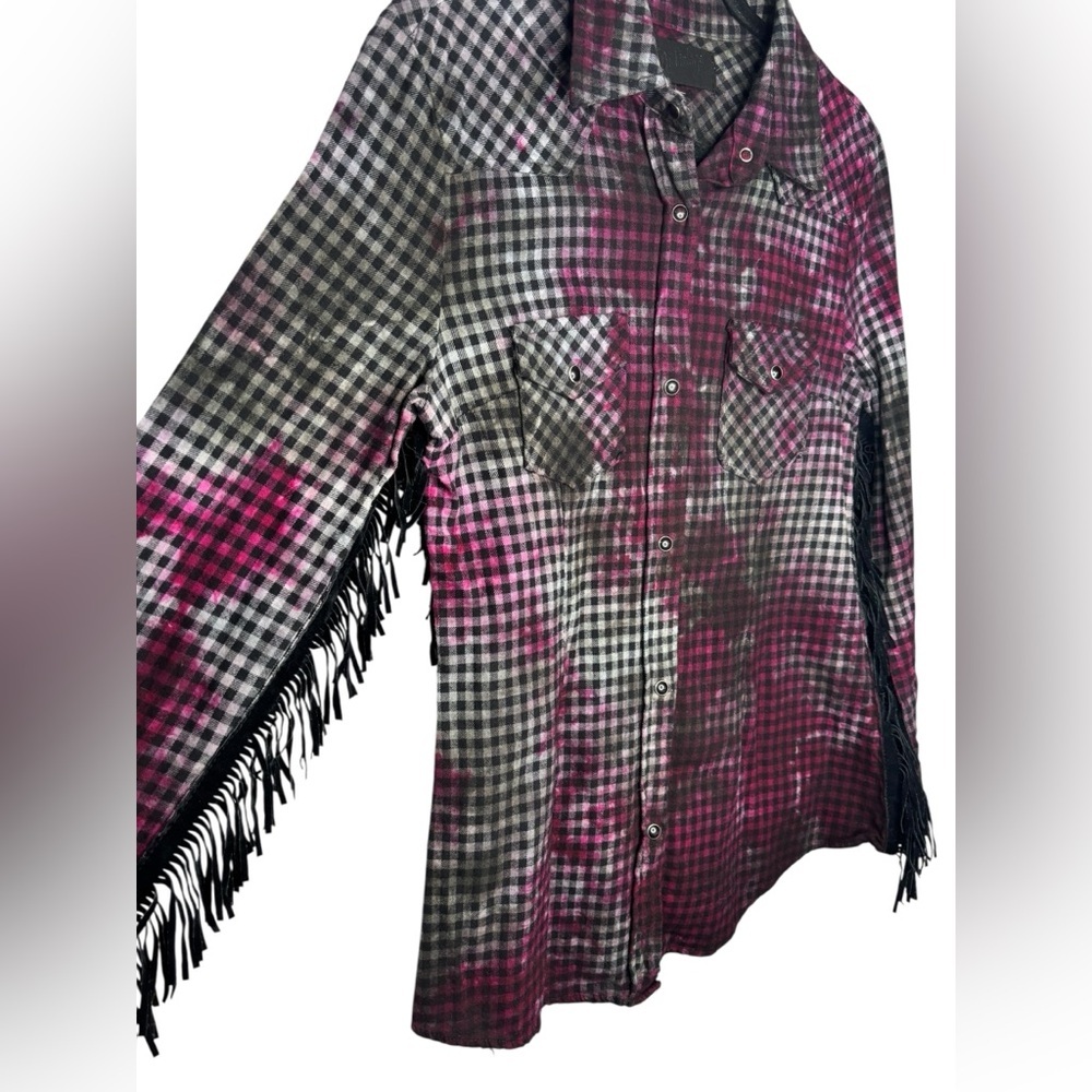 The Nu Vintage Women’s Medium Dyed Black & White Check Pearl Snap Shirt Fringe - Picture 2 of 9